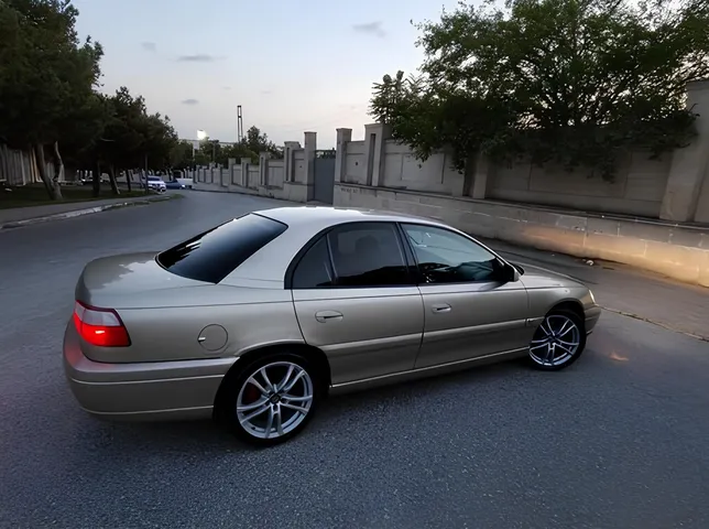 Opel Omega, 2.2 L, 2000 год, 380 000 km, Баку - Цена: 6 400 ₼ - Tunel.az