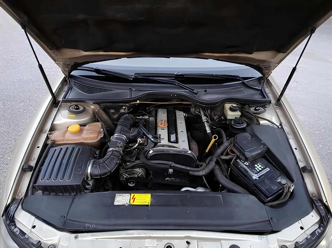Opel Omega, 2.2 L, 2000 год, 380 000 km, Баку - Цена: 6 400 ₼ - Tunel.az