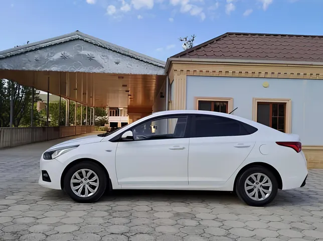Hyundai Accent, 1.6 L, 2019 год, 164 275 km, Баку - Цена: 20 600 ₼ - Tunel.az