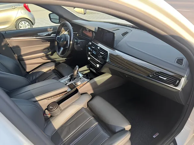 BMW 530, 2.0 L, 2017 i̇l, 191 000 km, Bakı - Qiymət: 37 500 ₼ - Tunel.az