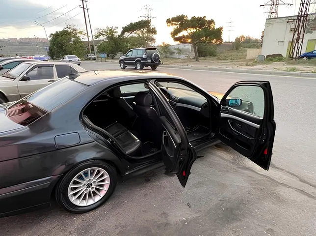 BMW 525, 2.5 L, 1996 year, 474 000 km, Baku - Price: 4 200 ₼ - Tunel.az