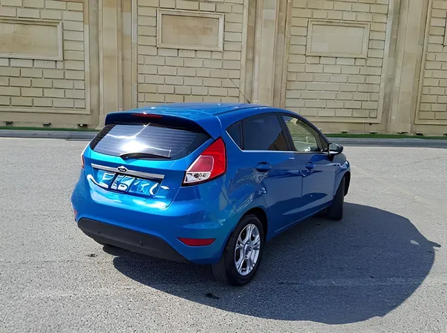 Ford Fiesta, 1.6 L, 2013 i̇l, 12 035 km, Bakı - Qiymət: 11 300 ₼ - Tunel.az