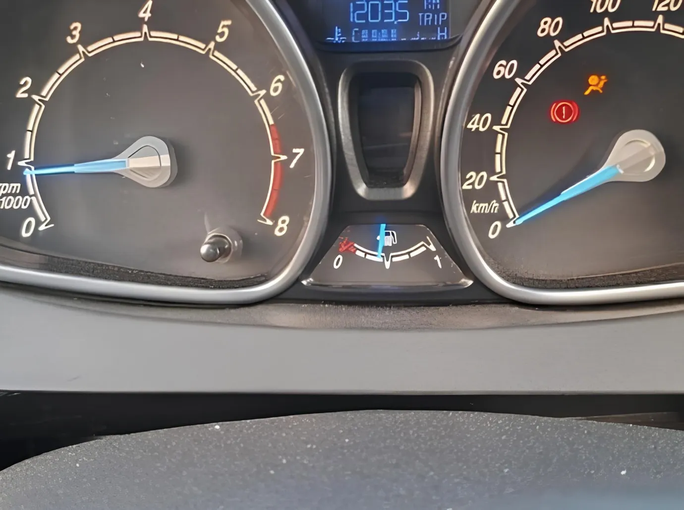 Ford Fiesta, 1.6 L, 2013 i̇l, 12 035 km, Bakı - Qiymət: 11 300 ₼ - Tunel.az