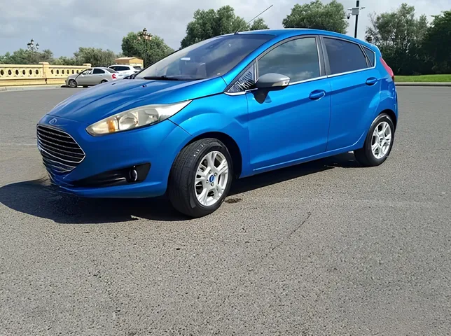 Ford Fiesta, 1.6 L, 2013 i̇l, 12 035 km, Bakı - Qiymət: 11 300 ₼ - Tunel.az