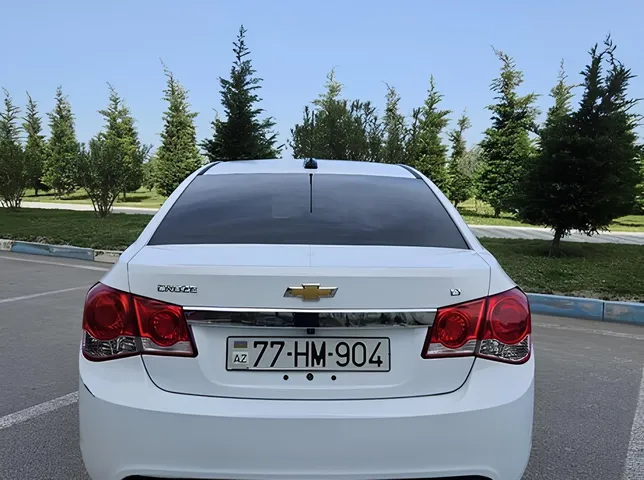 Chevrolet Cruze, 1.4 L, 2015 год, 250 000 km, Сумгаит - Цена: 13 500 ₼ - Tunel.az
