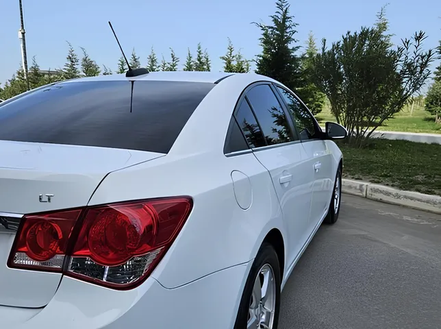 Chevrolet Cruze, 1.4 L, 2015 год, 250 000 km, Сумгаит - Цена: 13 500 ₼ - Tunel.az