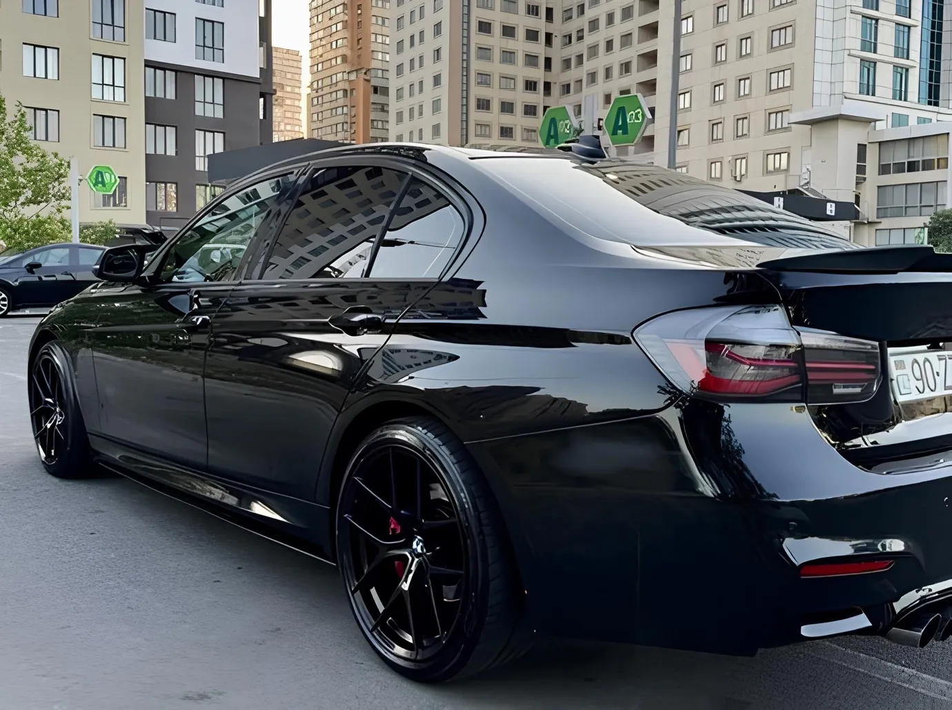 BMW 328, 2.0 L, 2013 i̇l, 290 000 km, Bakı - Qiymət: 19 211 ₼ - Tunel.az