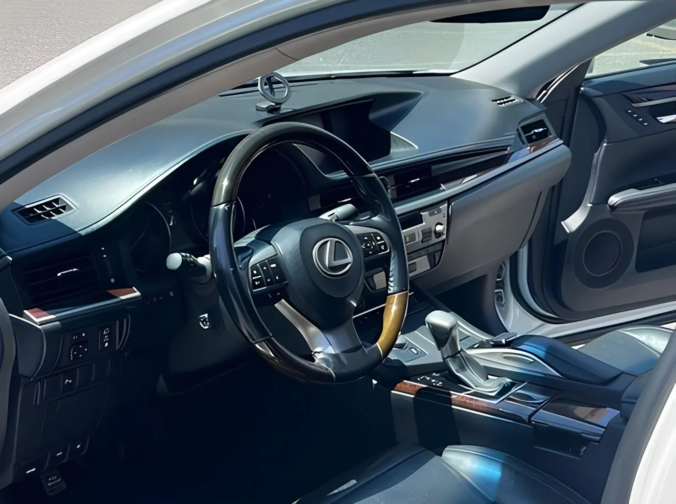 Lexus ES 350, 3.5 L, 2016 წელი, 171 500 km, Baku - ფასი: 37 500 ₼ - Tunel.az