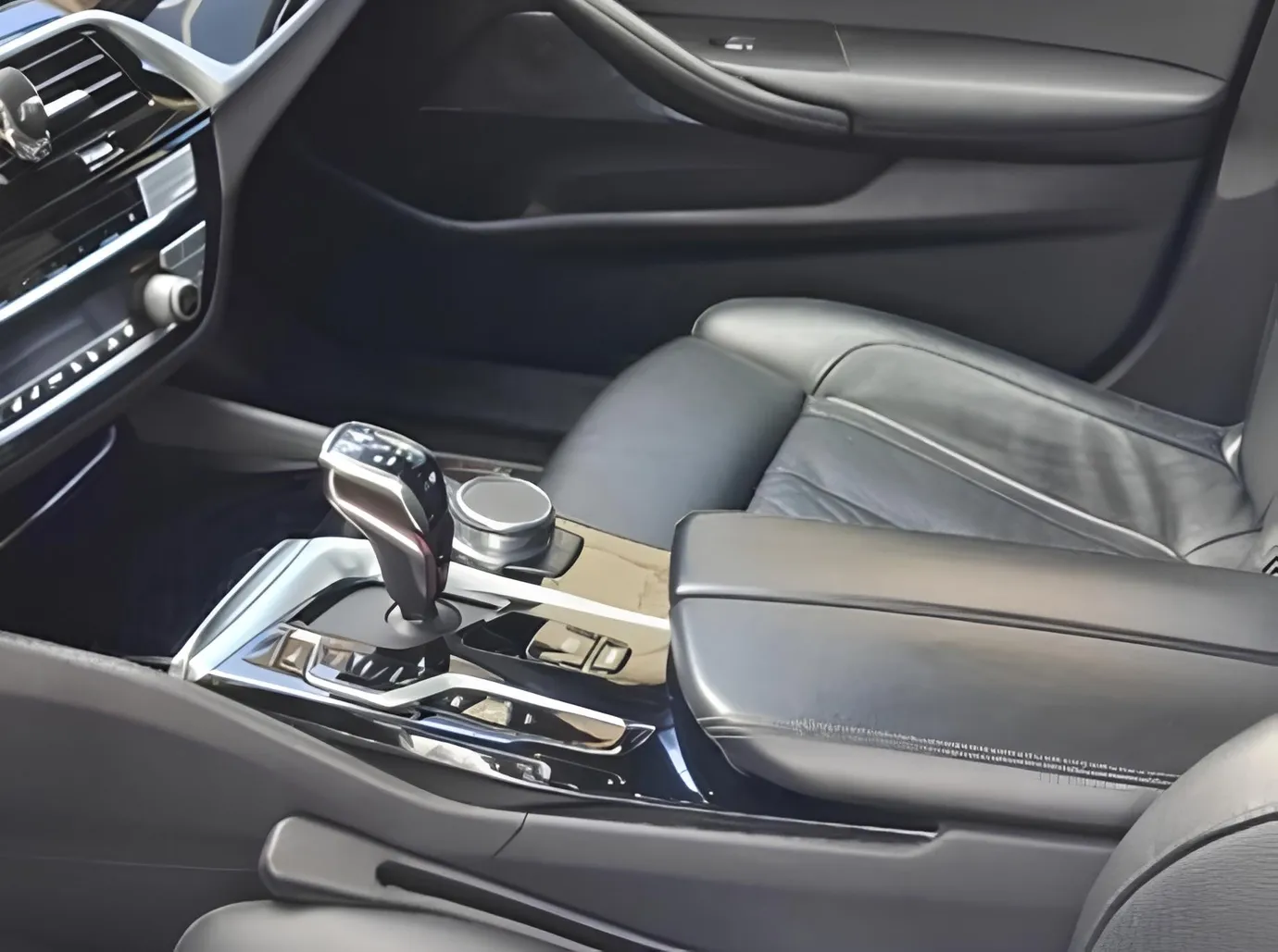 BMW 530e, 2.0 L, 2021 i̇l, 76 246 km, Göygöl - Qiymət: 52 400 ₼ - Tunel.az