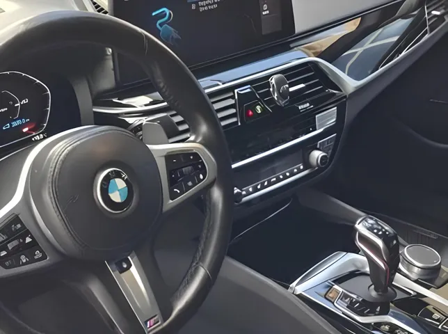 BMW 530e, 2.0 L, 2021 i̇l, 76 246 km, Göygöl - Qiymət: 52 400 ₼ - Tunel.az