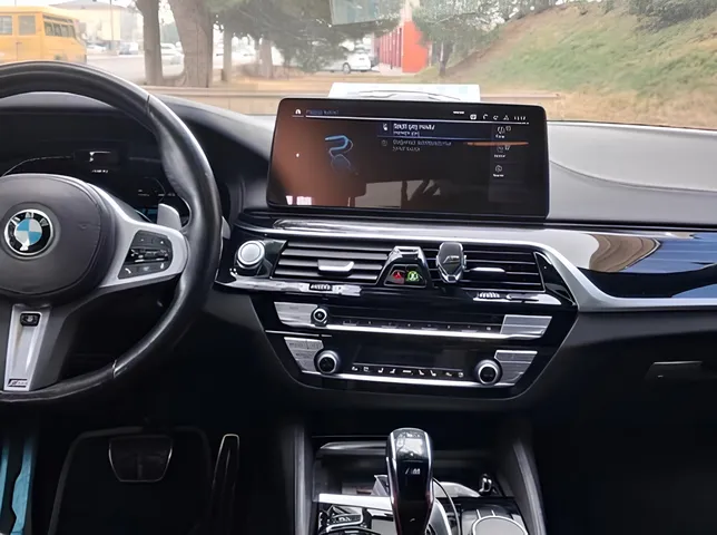 BMW 530e, 2.0 L, 2021 i̇l, 76 246 km, Göygöl - Qiymət: 52 400 ₼ - Tunel.az