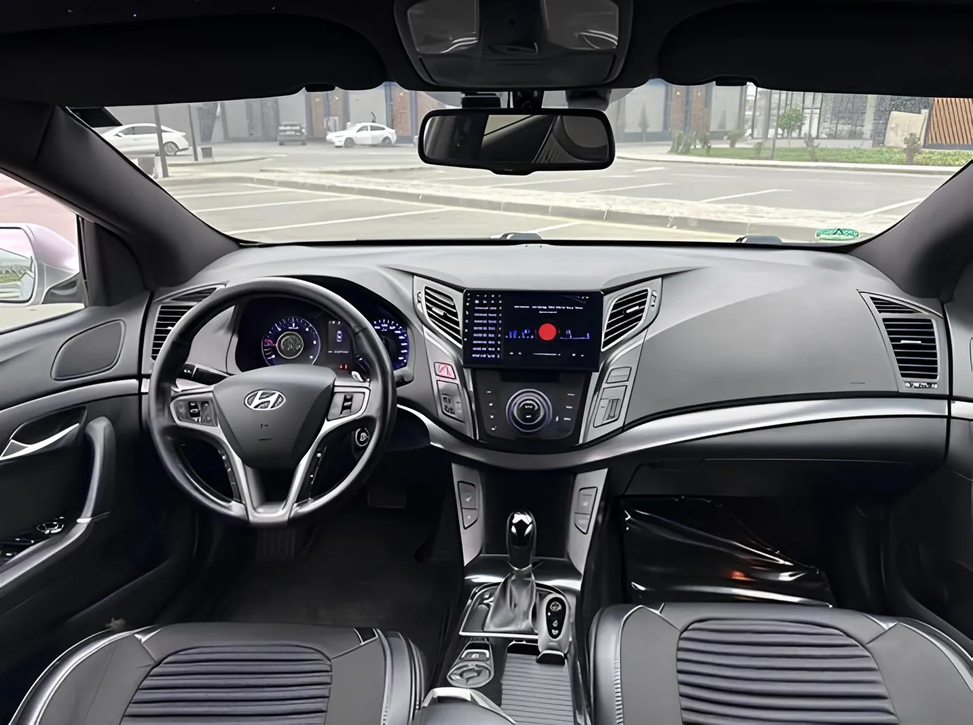 Hyundai i40, 1.7 L, 2015 год, 265 000 km, Баку - Цена: 23 000 ₼ - Tunel.az