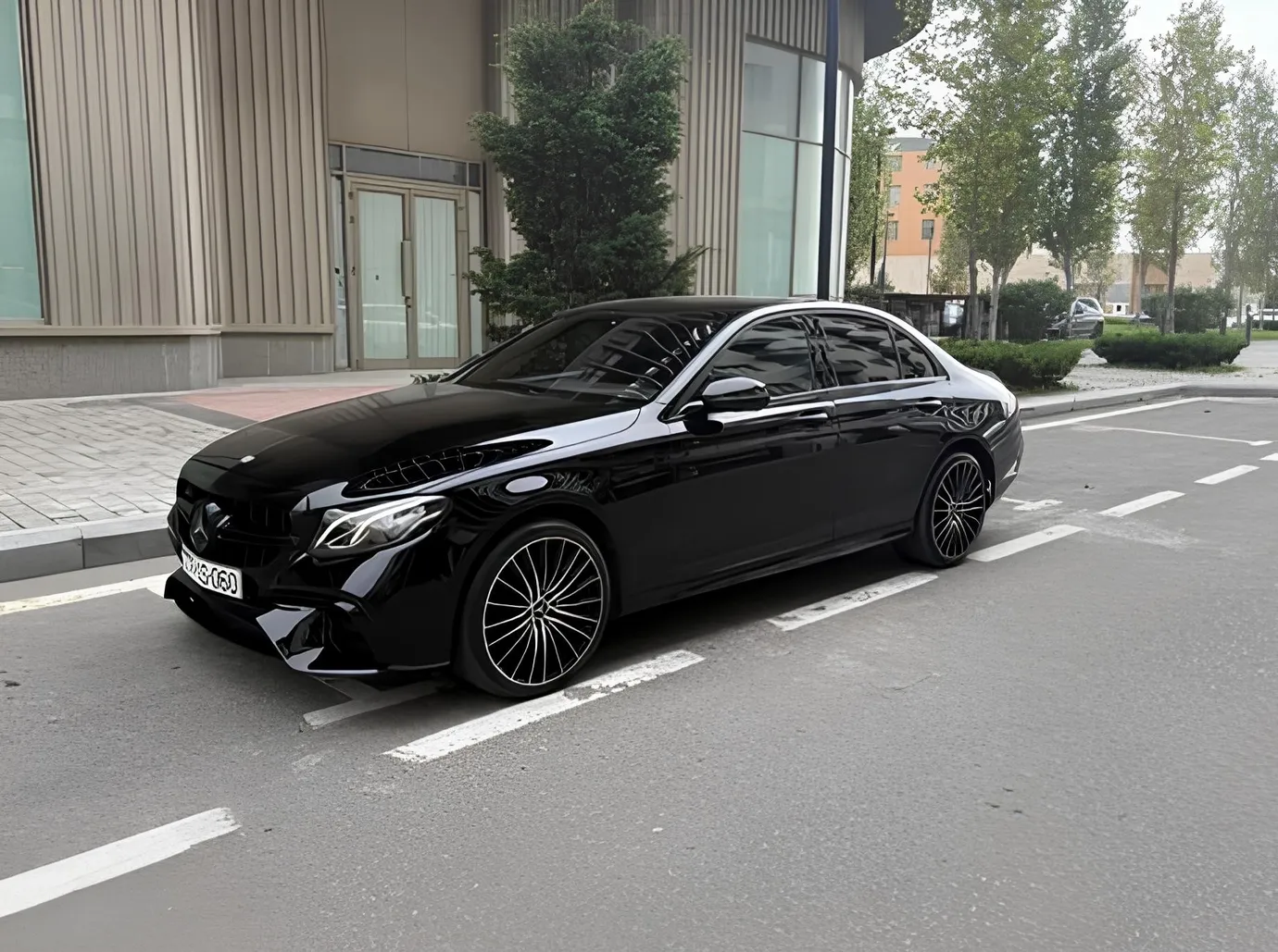 Mercedes E 300 d, 2.0 L, 2016 i̇l, 188 676 km, Bakı - Qiymət: 38 000 ₼ - Tunel.az