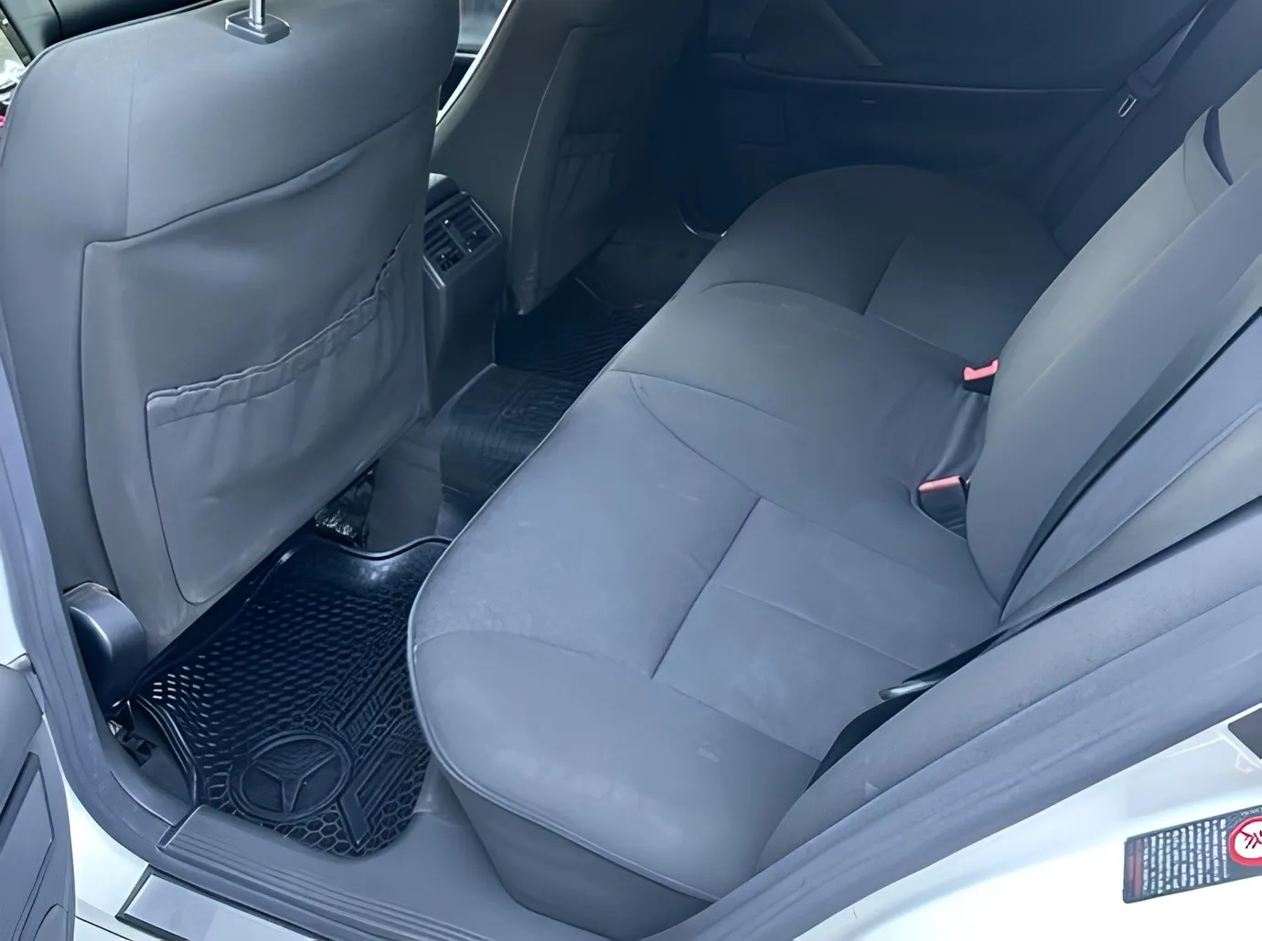 Mercedes E 240, 2.4 L, 2001 i̇l, 285 000 km, Ağdaş - Qiymət: 15 900 ₼ - Tunel.az