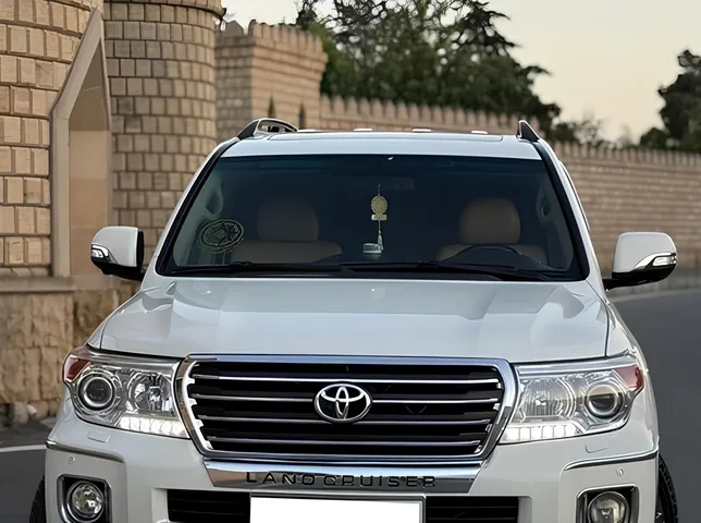 Toyota Land Cruiser, 4.0 L, 2010 i̇l, 199 000 km, Bakı - Qiymət: 47 000 ₼ - Tunel.az