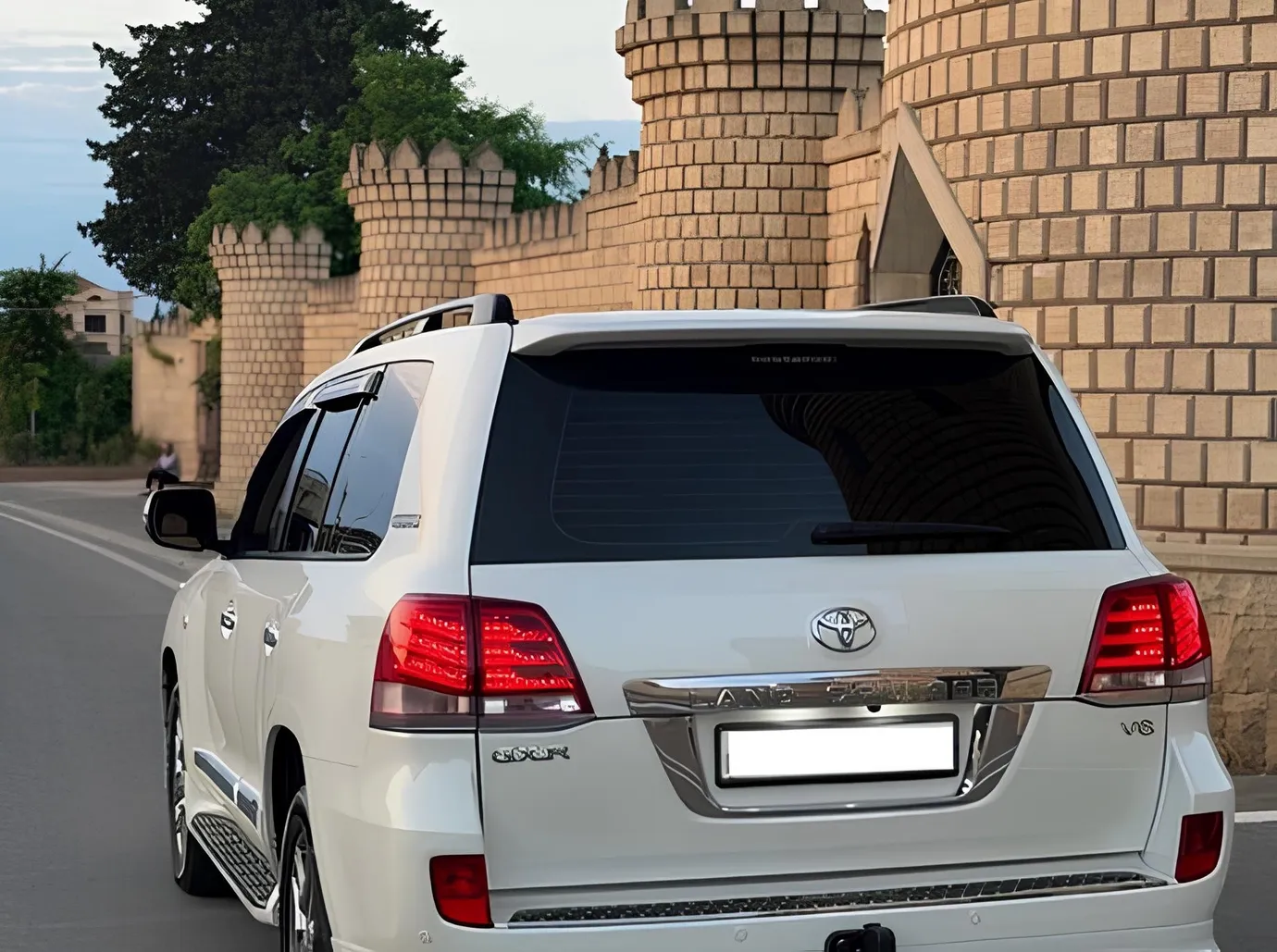 Toyota Land Cruiser, 4.0 L, 2010 i̇l, 199 000 km, Bakı - Qiymət: 47 000 ₼ - Tunel.az