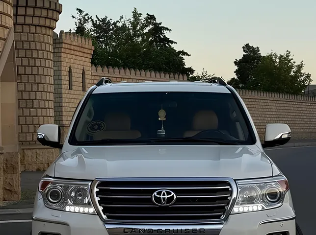 Toyota Land Cruiser, 4.0 L, 2010 i̇l, 199 000 km, Bakı - Qiymət: 47 000 ₼ - Tunel.az