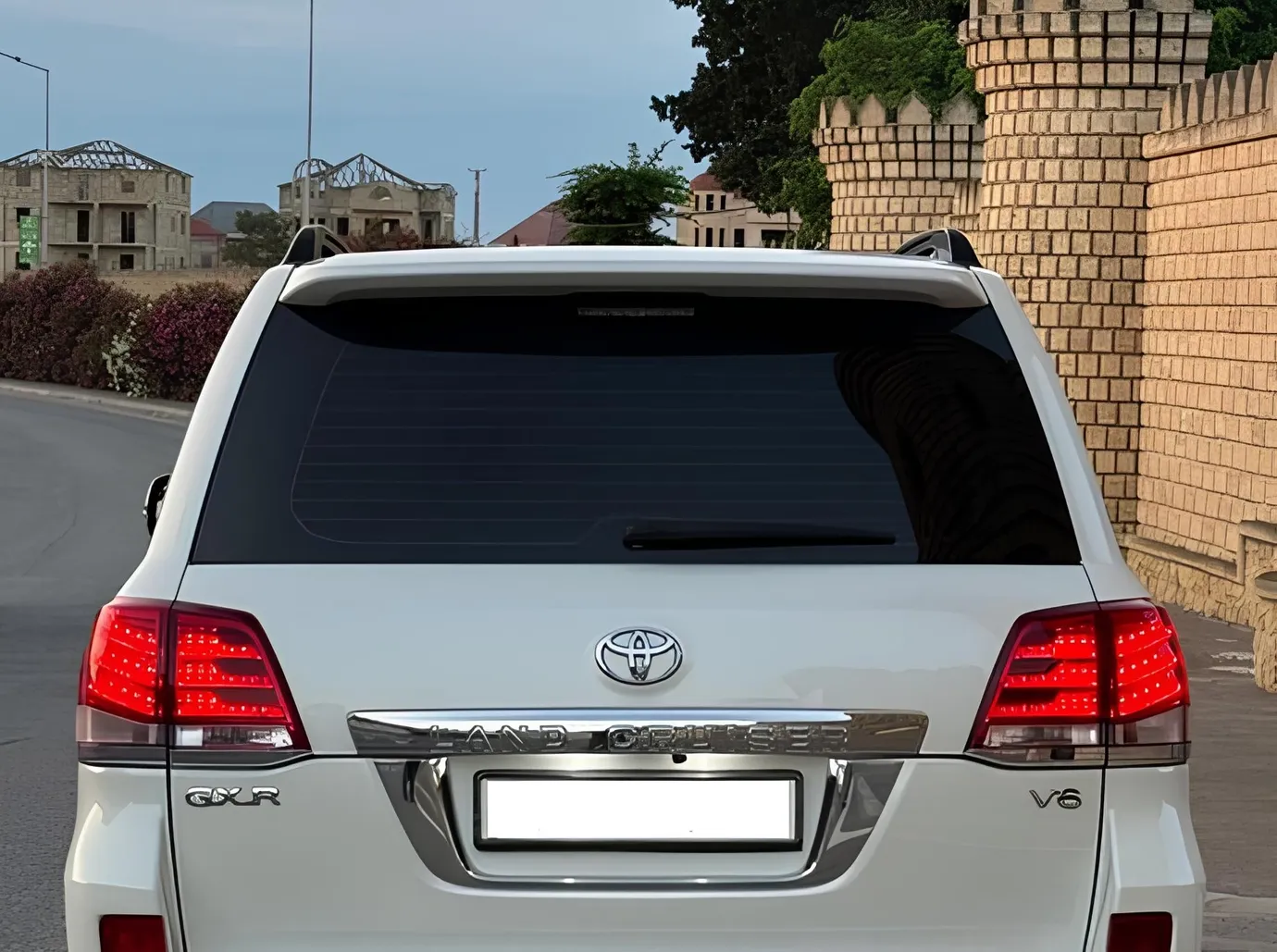 Toyota Land Cruiser, 4.0 L, 2010 i̇l, 199 000 km, Bakı - Qiymət: 47 000 ₼ - Tunel.az