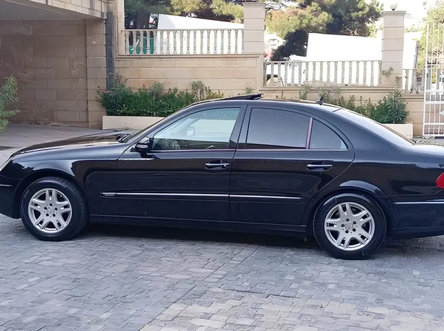 Mercedes E 230, 2.5 L, 2007 жыл, 295 000 km, Baku - Баасы: 16 800 ₼ - Tunel.az