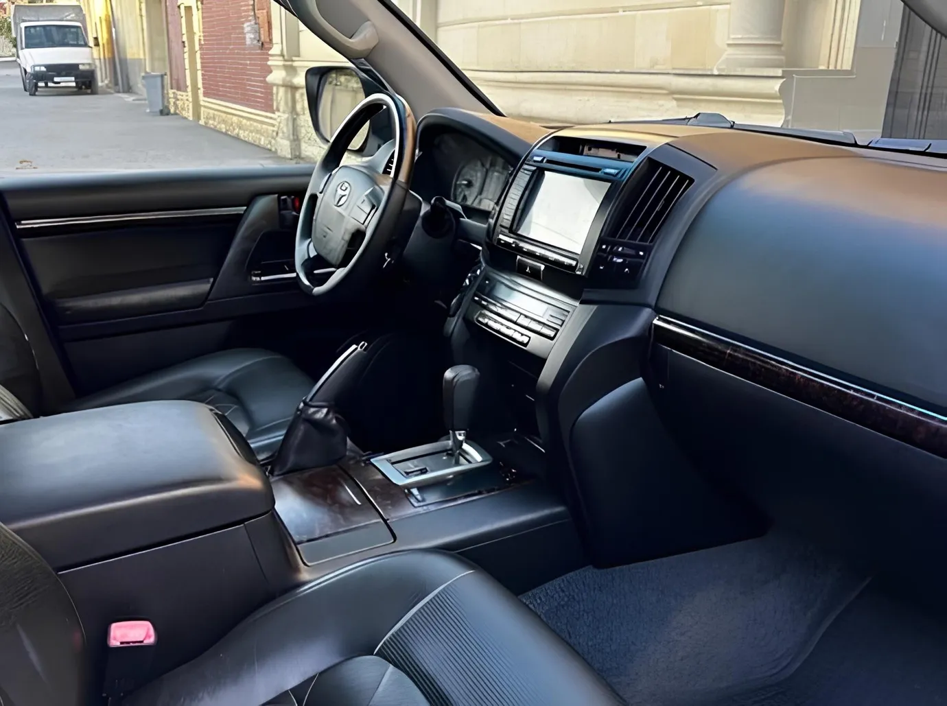 Toyota Land Cruiser, 4.0 L, 2012 i̇l, 181 000 km, Bakı - Qiymət: 51 000 ₼ - Tunel.az