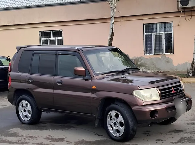 Mitsubishi Pajero io, 1.8 L, 1999 año, 286 000 km, Baku - Precio: 5 200 ₼ - Tunel.az