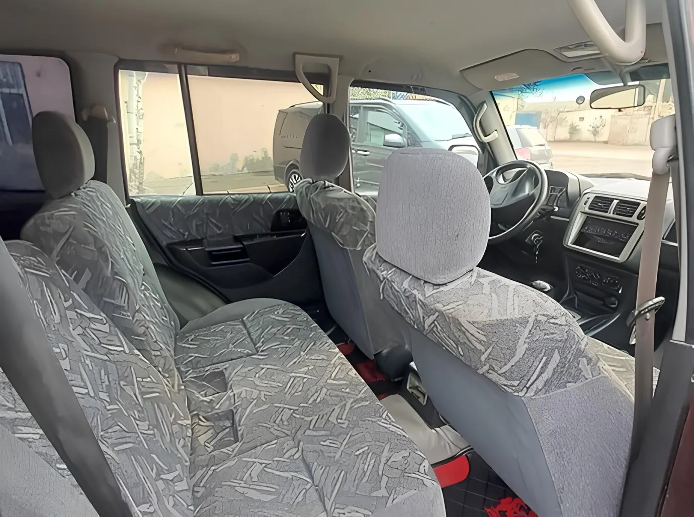 Mitsubishi Pajero io, 1.8 L, 1999 año, 286 000 km, Baku - Precio: 5 200 ₼ - Tunel.az