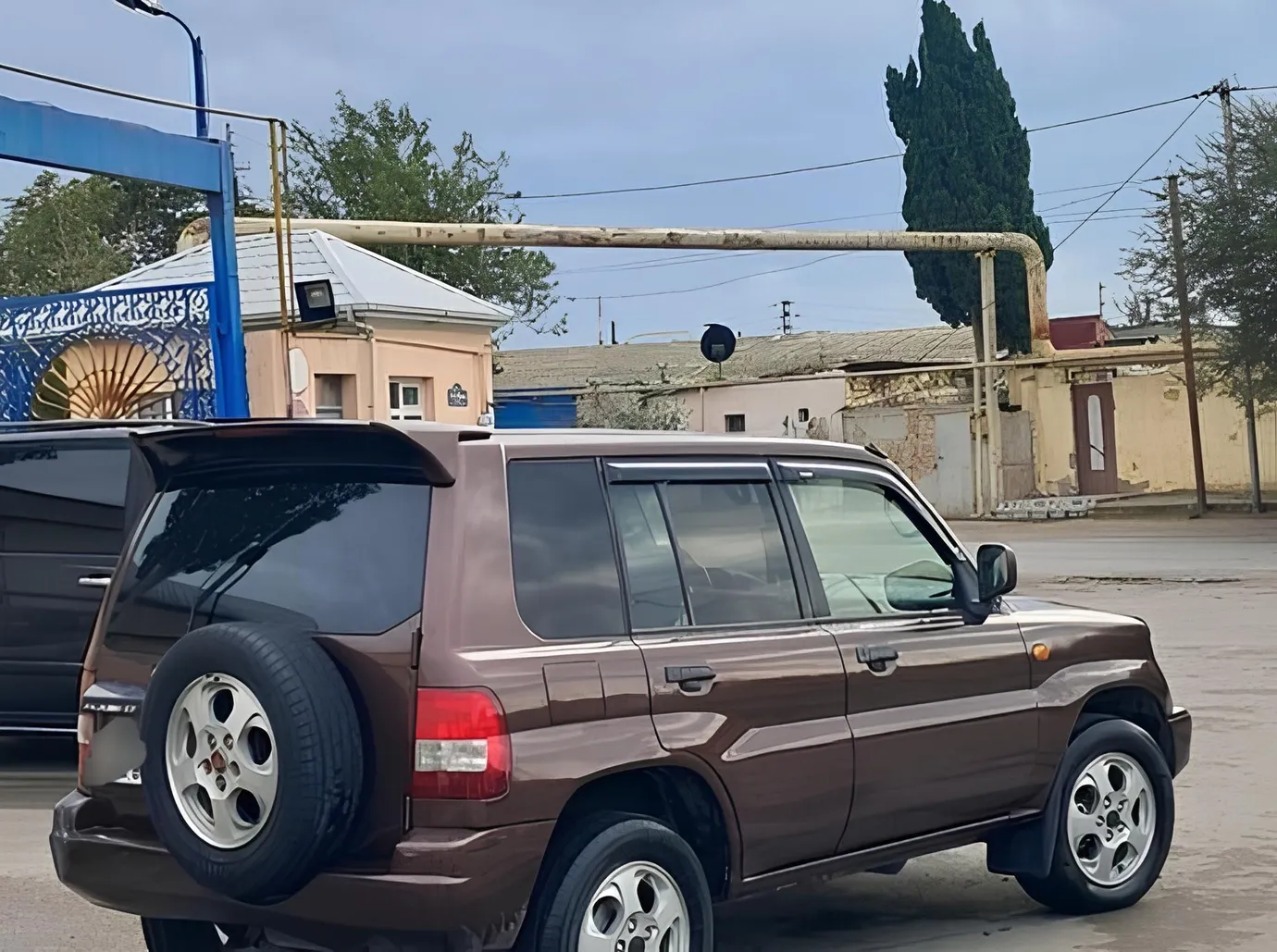 Mitsubishi Pajero io, 1.8 L, 1999 año, 286 000 km, Baku - Precio: 5 200 ₼ - Tunel.az