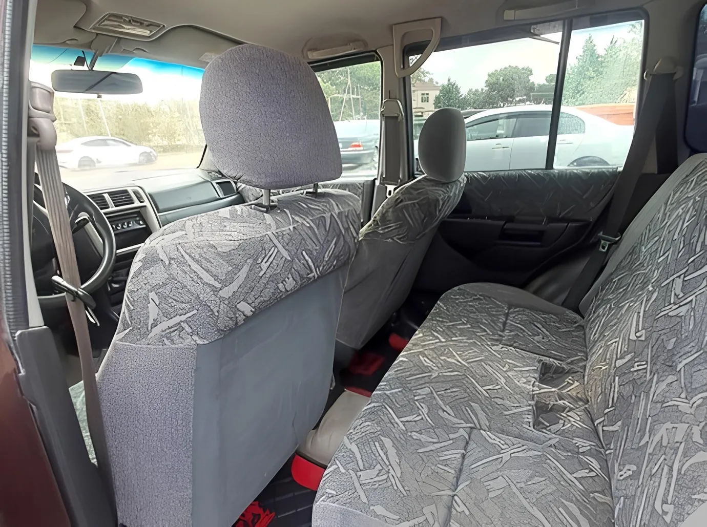 Mitsubishi Pajero io, 1.8 L, 1999 año, 286 000 km, Baku - Precio: 5 200 ₼ - Tunel.az