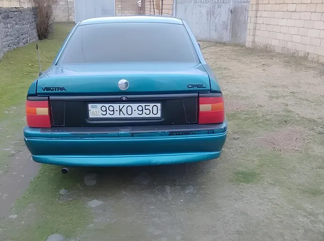 Opel Vectra, 1.8 L, 1993 год, 358 000 km, Загатала - Цена: 4 800 ₼ - Tunel.az