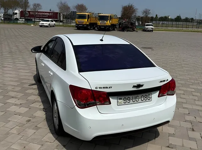 Chevrolet Cruze, 1.8 L, 2010 year, 262 000 km, Baku - Price: 10 500 ₼ - Tunel.az