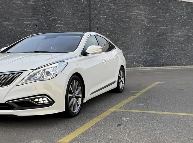 Hyundai Grandeur, 2.2 L, 2015 año, 265 000 km, Baku - Precio: 25 900 ₼ - Tunel.az