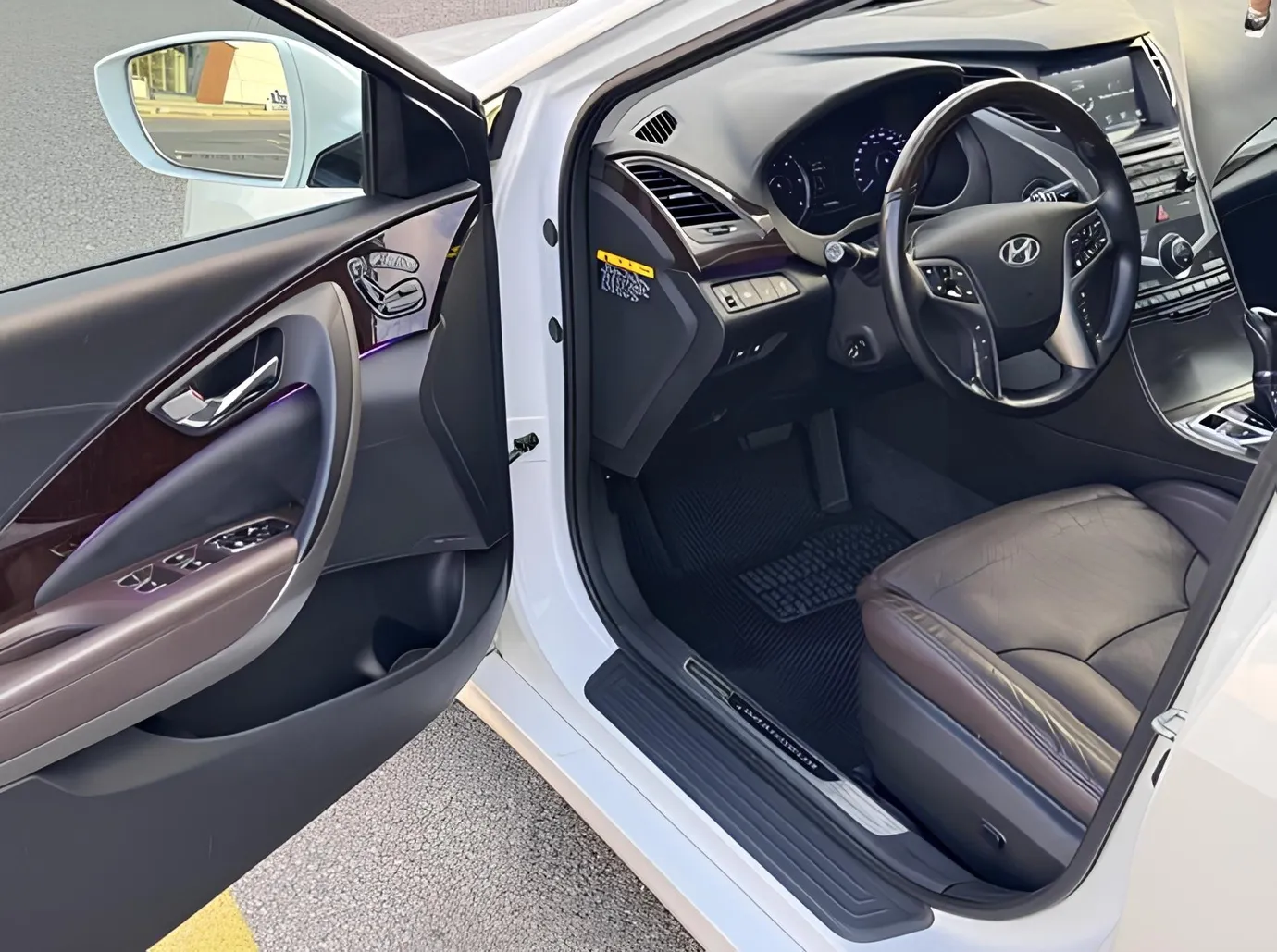 Hyundai Grandeur, 2.2 L, 2015 año, 265 000 km, Baku - Precio: 25 900 ₼ - Tunel.az