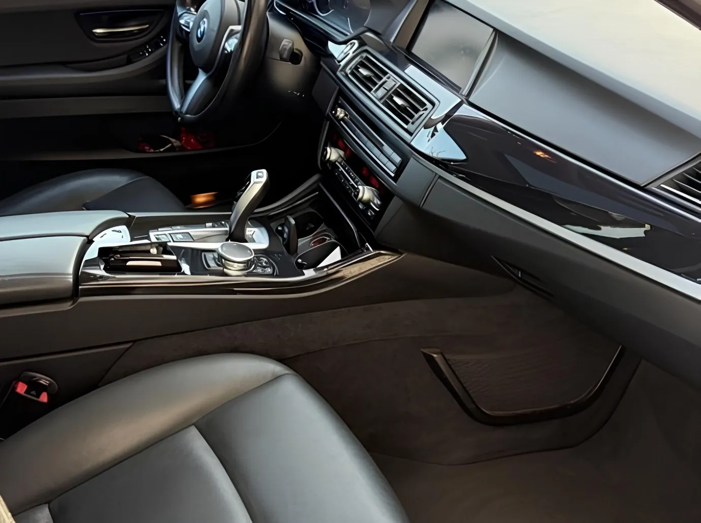BMW 520d, 2.0 L, 2016 i̇l, 176 000 km, Bakı - Qiymət: 34 900 ₼ - Tunel.az