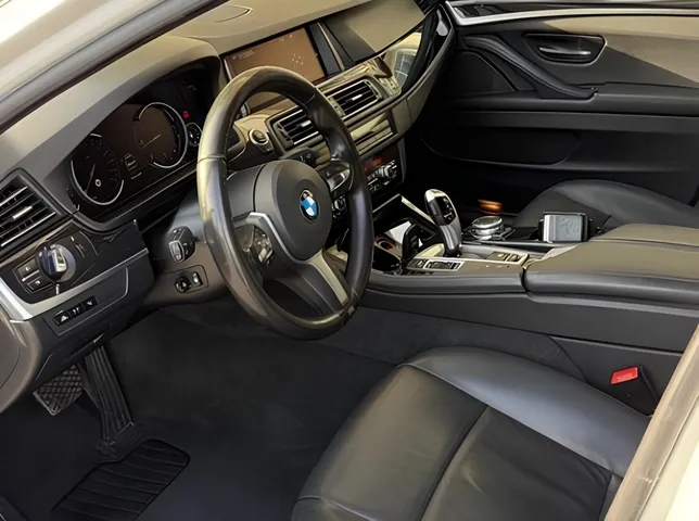 BMW 520d, 2.0 L, 2016 i̇l, 176 000 km, Bakı - Qiymət: 34 900 ₼ - Tunel.az