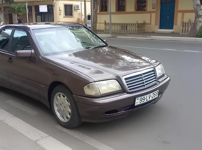Mercedes C 180, 1.8 L, 1995 year, 325 000 km, Ganja - Price: 5 900 ₼ - Tunel.az