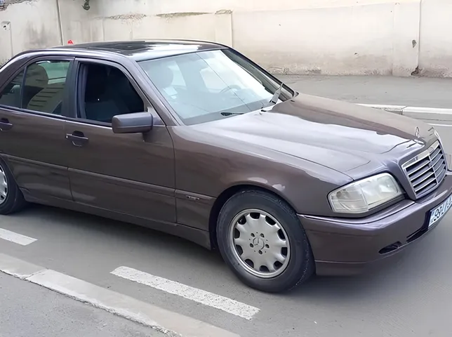 Mercedes C 180, 1.8 L, 1995 year, 325 000 km, Ganja - Price: 5 900 ₼ - Tunel.az