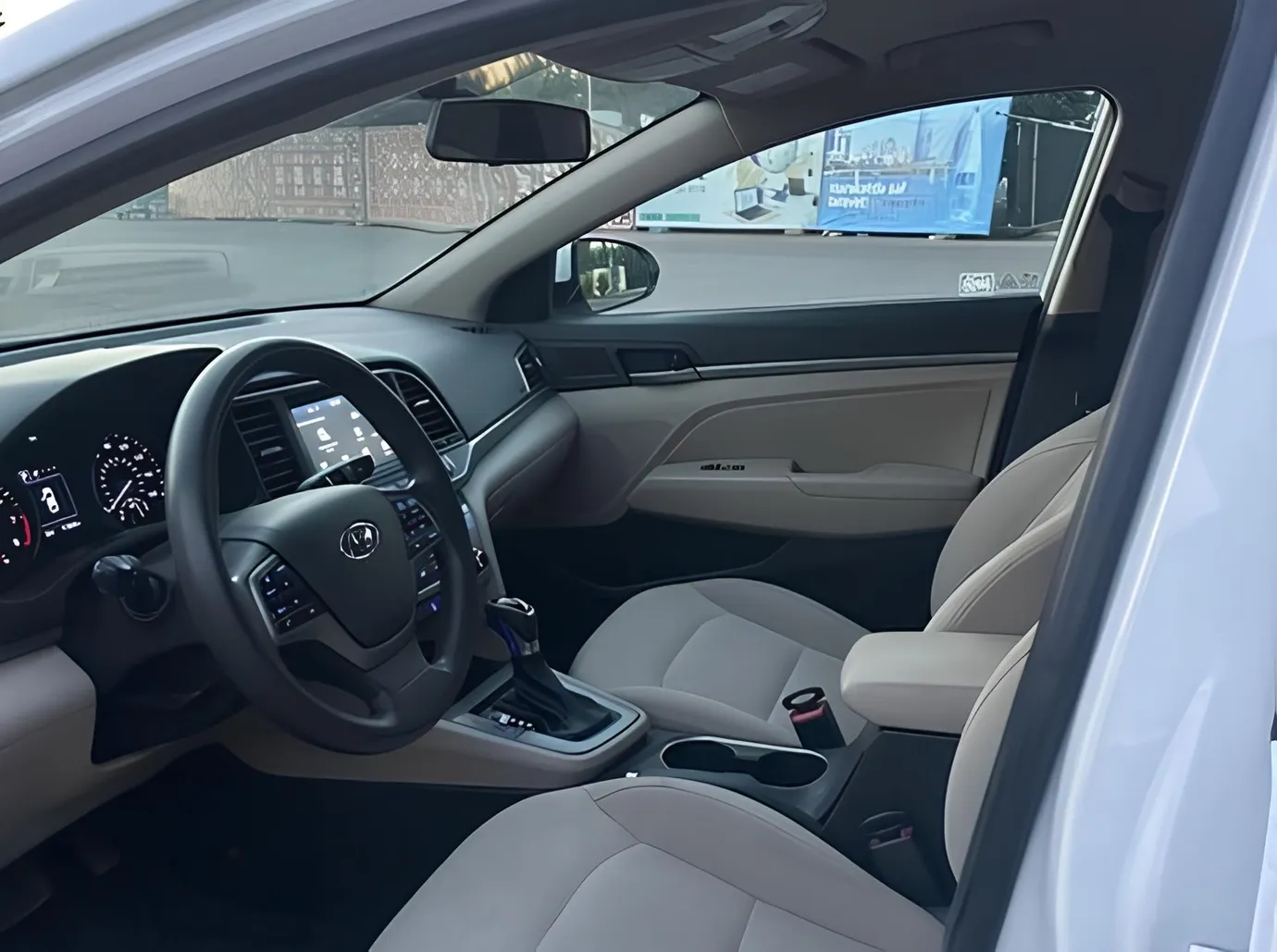 Hyundai Elantra, 2.0 L, 2018 year, 117 000 km, Yevlakh - Price: 21 900 ₼ - Tunel.az