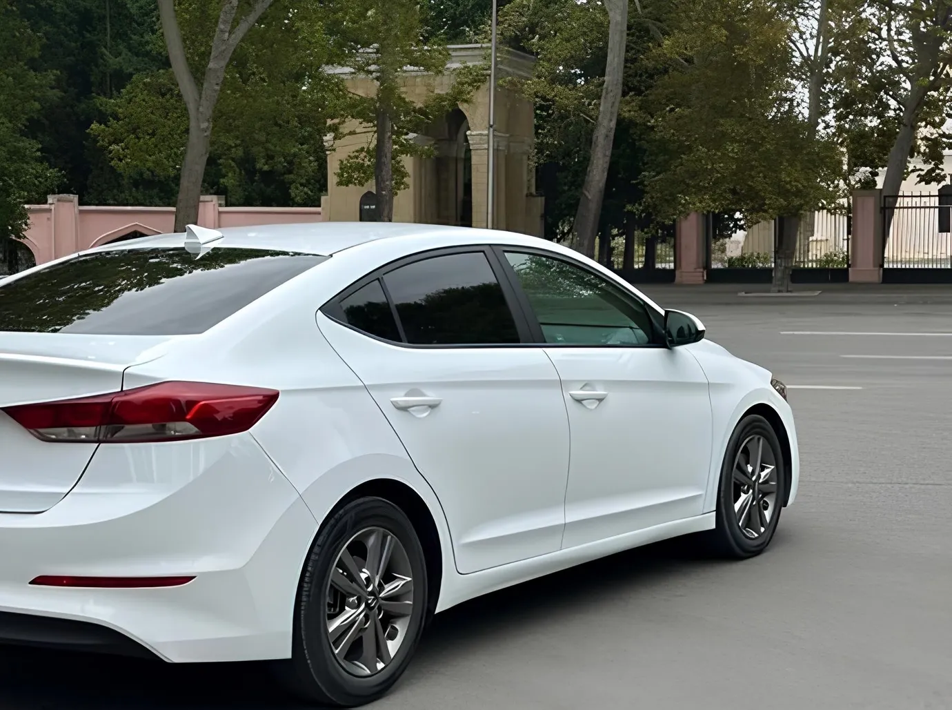 Hyundai Elantra, 2.0 L, 2018 year, 117 000 km, Yevlakh - Price: 21 900 ₼ - Tunel.az