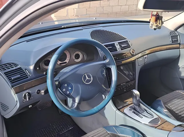 Mercedes E 220, 2.2 L, 2004 i̇l, 270 000 km, Beyləqan - Qiymət: 17 000 ₼ - Tunel.az
