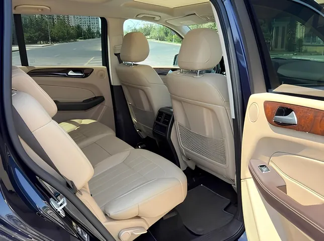 Mercedes GLS 450 4MATIC, 3.0 L, 2017 год, 106 000 km, Баку - Цена: 58 200 ₼ - Tunel.az