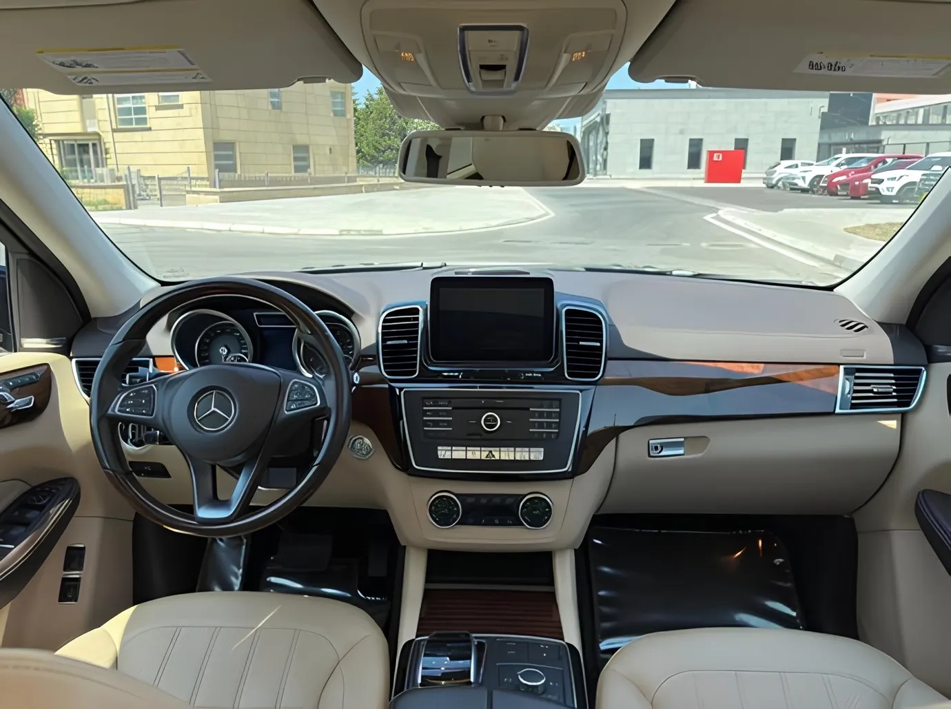 Mercedes GLS 450 4MATIC, 3.0 L, 2017 год, 106 000 km, Баку - Цена: 58 200 ₼ - Tunel.az