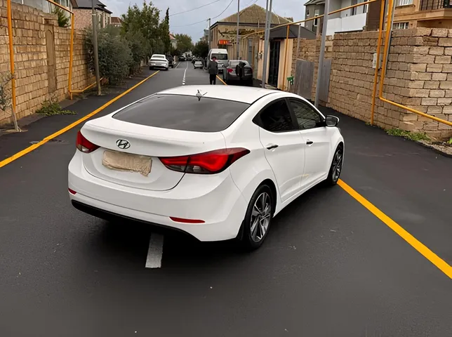 Hyundai Elantra, 1.8 L, 2015 i̇l, 149 500 km, Bakı - Qiymət: 20 200 ₼ - Tunel.az