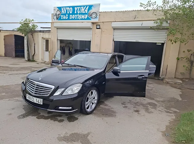 Mercedes E 220, 2.1 L, 2010 i̇l, 192 738 km, Bakı - Qiymət: 20 500 ₼ - Tunel.az