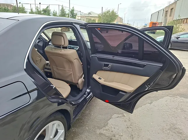 Mercedes E 220, 2.1 L, 2010 i̇l, 192 738 km, Bakı - Qiymət: 20 500 ₼ - Tunel.az