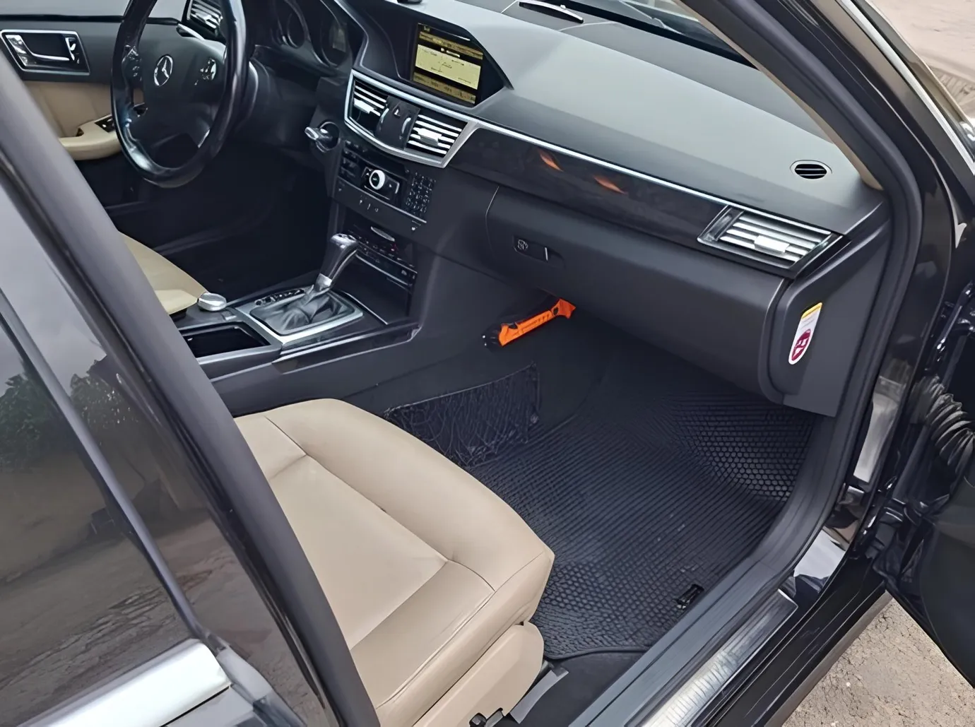 Mercedes E 220, 2.1 L, 2010 i̇l, 192 738 km, Bakı - Qiymət: 20 500 ₼ - Tunel.az