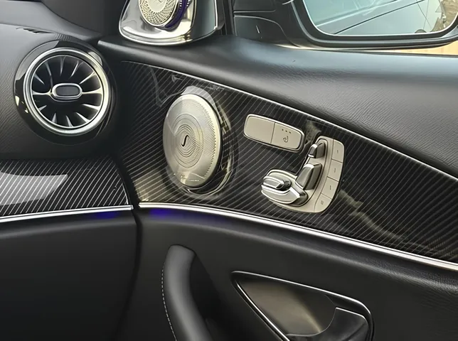 Mercedes E 220 d, 2.0 L, 2017 год, 215 000 km, Баку - Цена: 45 900 ₼ - Tunel.az