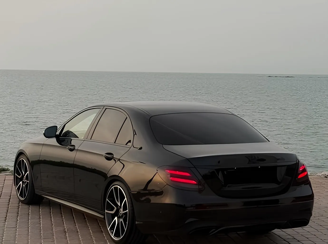 Mercedes E 220 d, 2.0 L, 2017 год, 215 000 km, Баку - Цена: 45 900 ₼ - Tunel.az