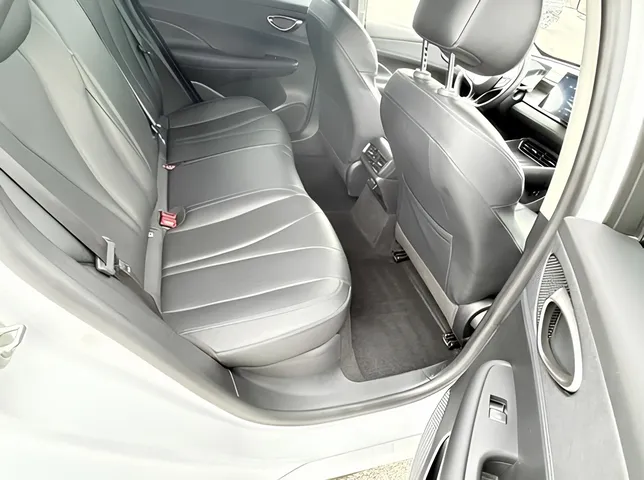 BYD Seal 05, 1.5 L, 2025 i̇l, 6 985 km, Bakı - Qiymət: 23 700 ₼ - Tunel.az