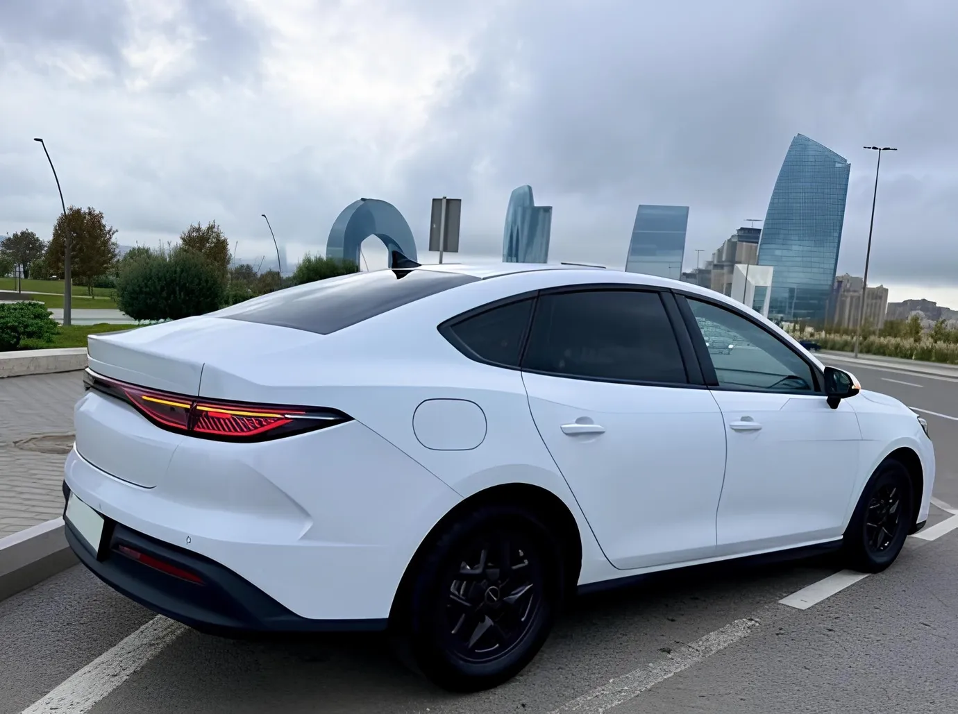 BYD Seal 05, 1.5 L, 2025 i̇l, 6 985 km, Bakı - Qiymət: 23 700 ₼ - Tunel.az