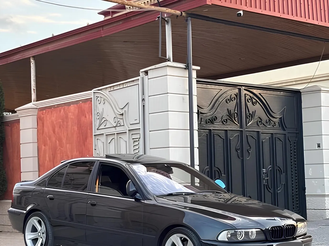 BMW 525, 2.5 L, 2001 i̇l, 350 000 km, Bakı - Qiymət: 12 300 ₼ - Tunel.az